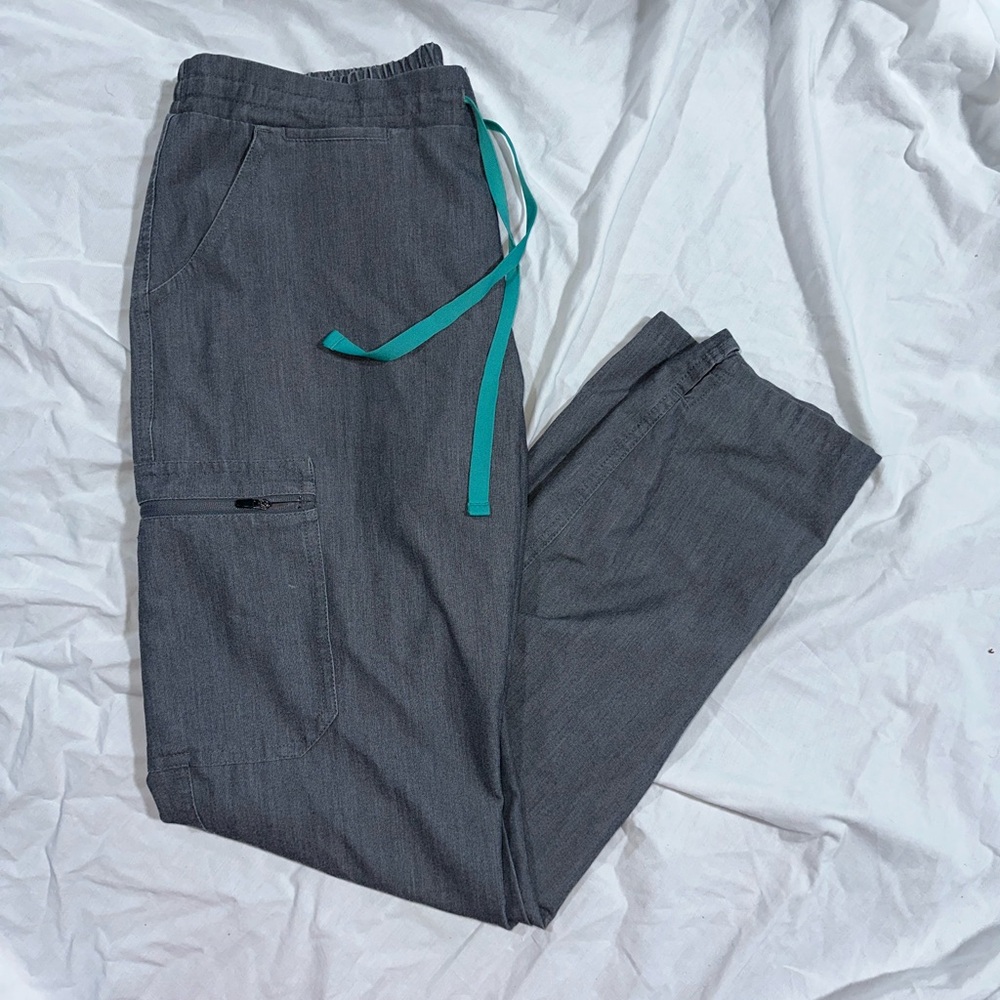 Figs Charcoal Straight Slim Scrub Pants